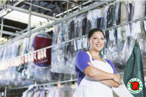 小區開干洗店怎么樣?加盟象王更適合