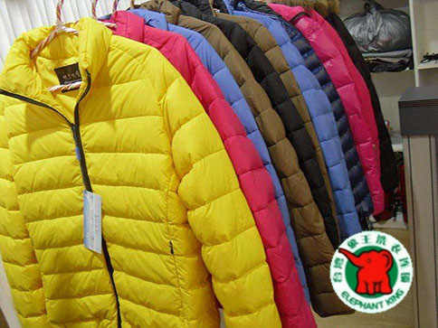 開個洗衣店多少錢啊?主要看品牌